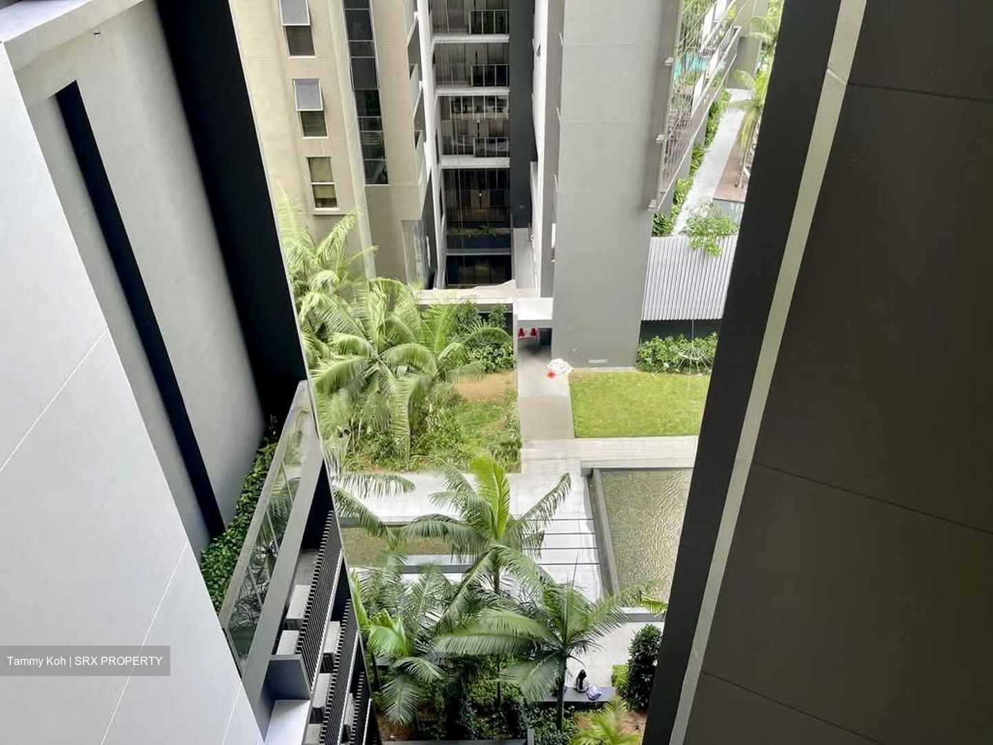 Commonwealth Towers (D3), Condominium #601608611